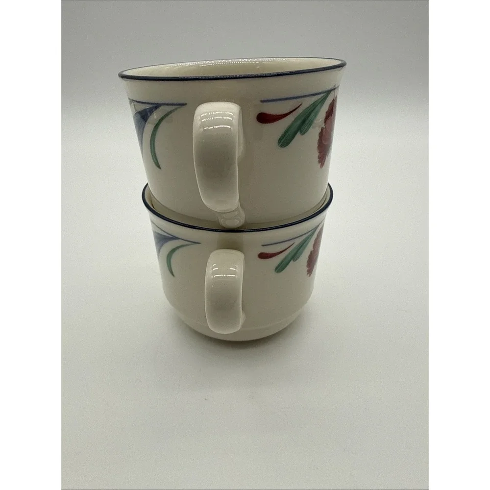 Set Of 2 Retired Lennox Poppies On Blue 8 Ounce Tea/Coffee Cup